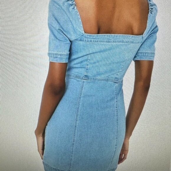 LULU'S SHORT SEEEVE JEAN MINI DRESS NWT S - Picture 4 of 6